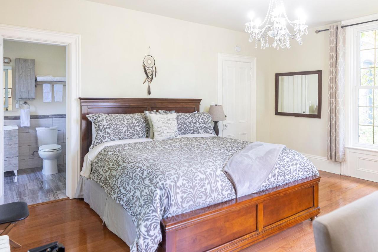 ברוקוויל Anneken 1000 Islands B&B Luxury Suites & Spa מראה חיצוני תמונה