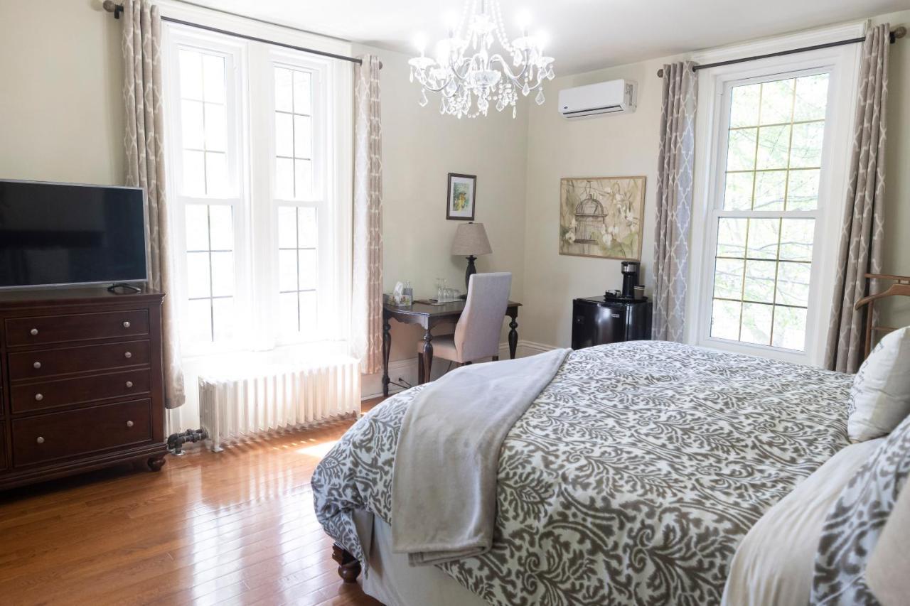 ברוקוויל Anneken 1000 Islands B&B Luxury Suites & Spa מראה חיצוני תמונה